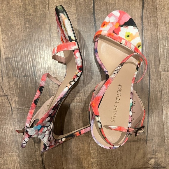 NWOT Stuart Weitzman floral heels - Picture 1 of 9